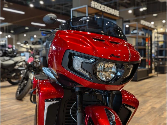 2022 Indian, 45 143 km, dovoz Kanada — foto 3 z 5