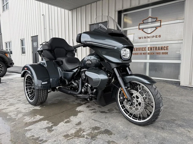 2026 Harley-Davidson, 1 km, dovoz Kanada — foto 2 z 5