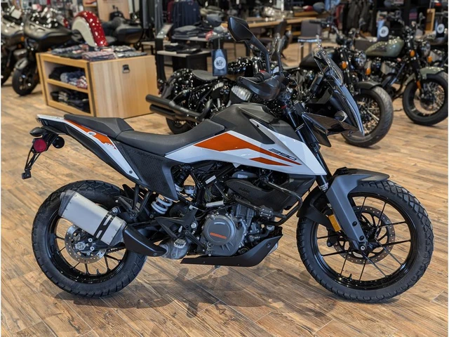 2021 KTM, oranžová, 7 445 km, dovoz Kanada — foto 2 z 5