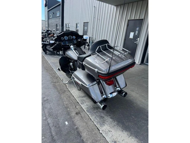 2017 Harley-Davidson, 116 180 km, dovoz Kanada — foto 4 z 4