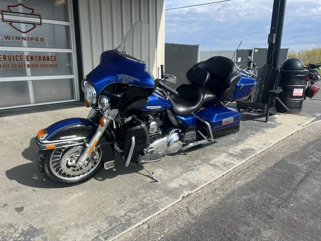 2010 Harley-Davidson, 138 400 km, dovoz Kanada — foto 5 z 5