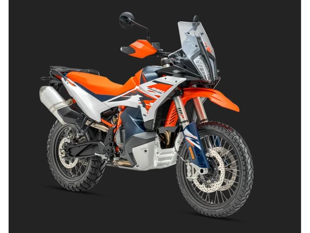 2026 KTM, dovoz Kanada — foto 3 z 4