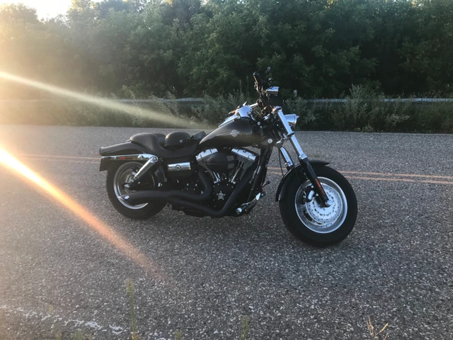 2008 Harley-Davidson, 22 300 km, dovoz Kanada — foto 3 z 3