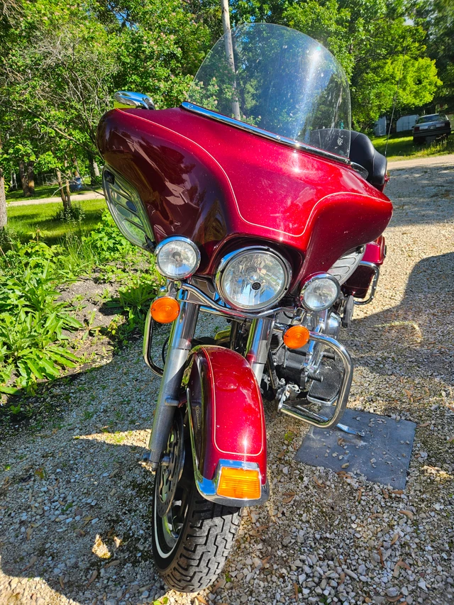 2008 Harley-Davidson, 90 000 km, dovoz Kanada — foto 3 z 5