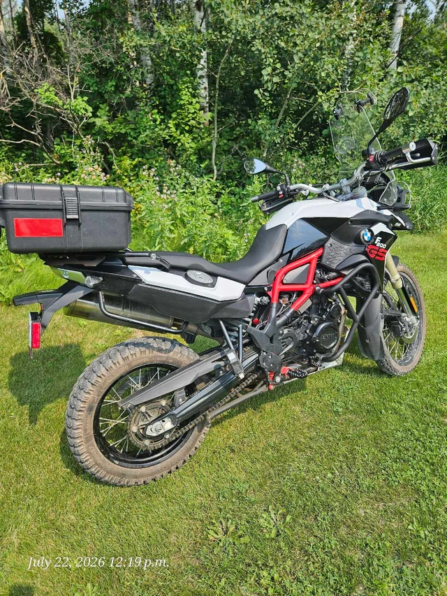 2015 BMW, 26 000 km, dovoz Kanada — foto 2 z 5