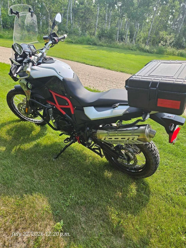 2015 BMW, 26 000 km, dovoz Kanada — foto 3 z 5