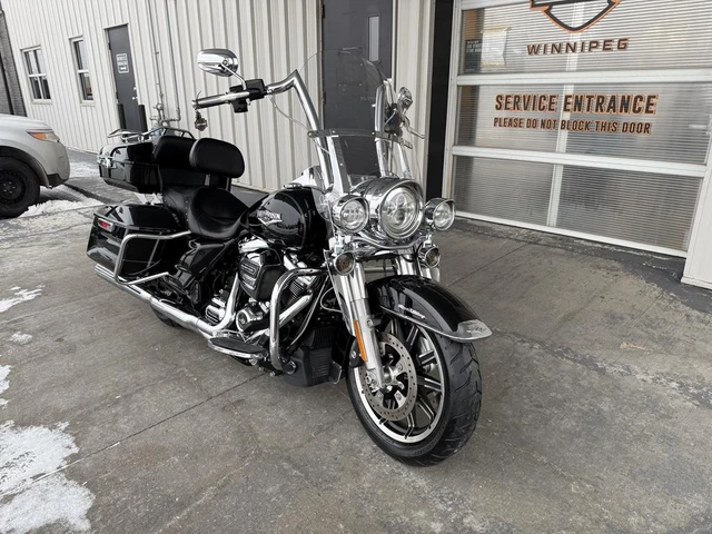 2017 Harley-Davidson, 39 560 km, dovoz Kanada — foto 3 z 5