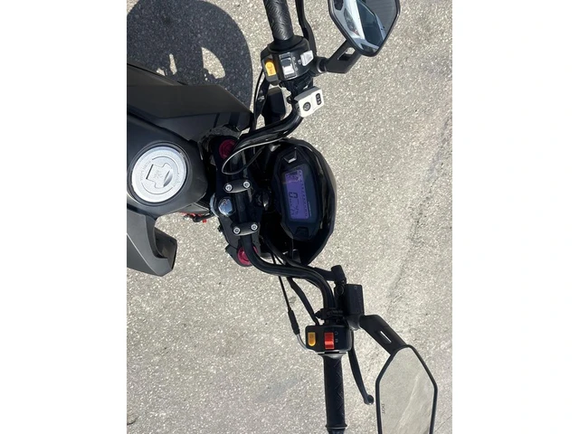 2024, 1 km, dovoz Kanada — foto 4 z 4