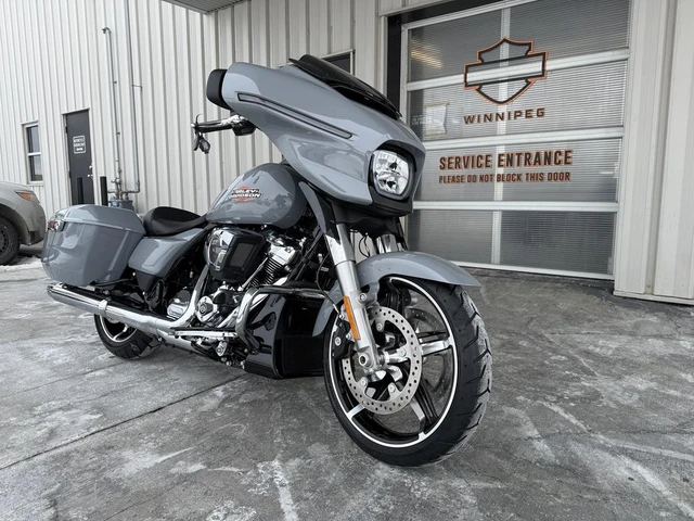 2026 Harley-Davidson, 1 km, dovoz Kanada — foto 2 z 5