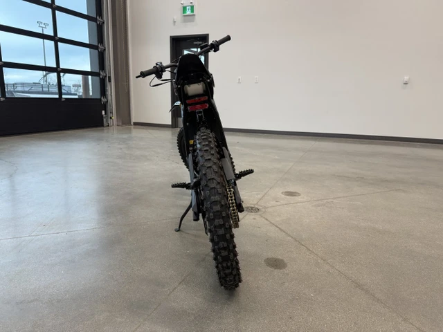 2026, 1 km, dovoz Kanada — foto 5 z 5