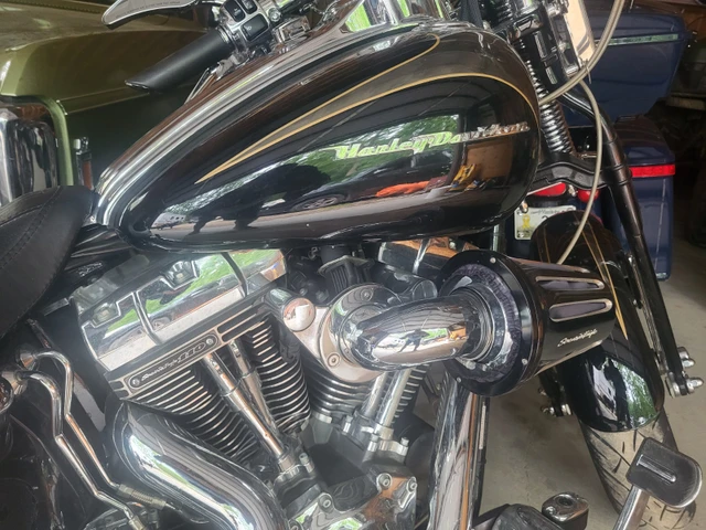 2008 Harley-Davidson, 14 000 km, dovoz Kanada — foto 3 z 5