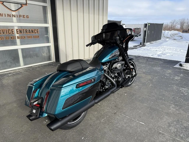 2026 Harley-Davidson, 1 km, dovoz Kanada — foto 2 z 5