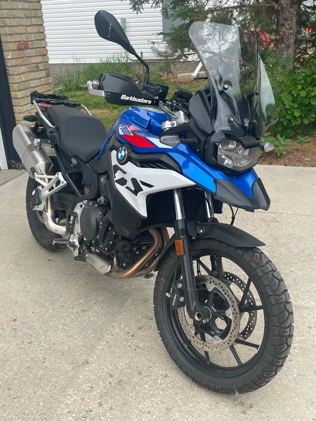 2024 BMW, 15 400 km, dovoz Kanada — foto 2 z 5