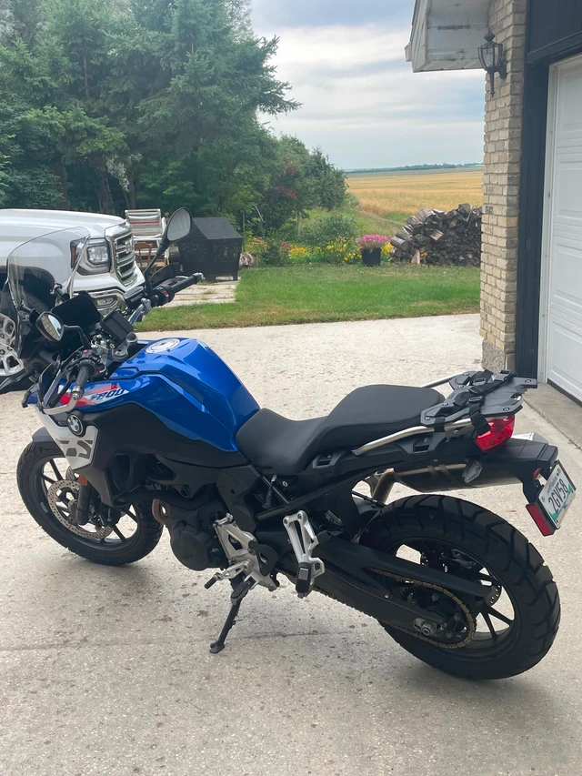 2024 BMW, 15 400 km, dovoz Kanada — foto 4 z 5