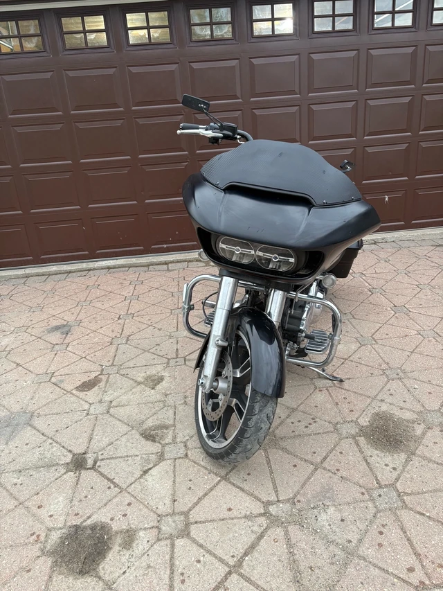 2015 Harley-Davidson, 76 000 km, dovoz Kanada — foto 2 z 5