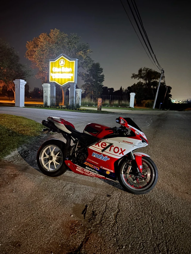 2008 Ducati, 12 900 km, dovoz Kanada — foto 2 z 5