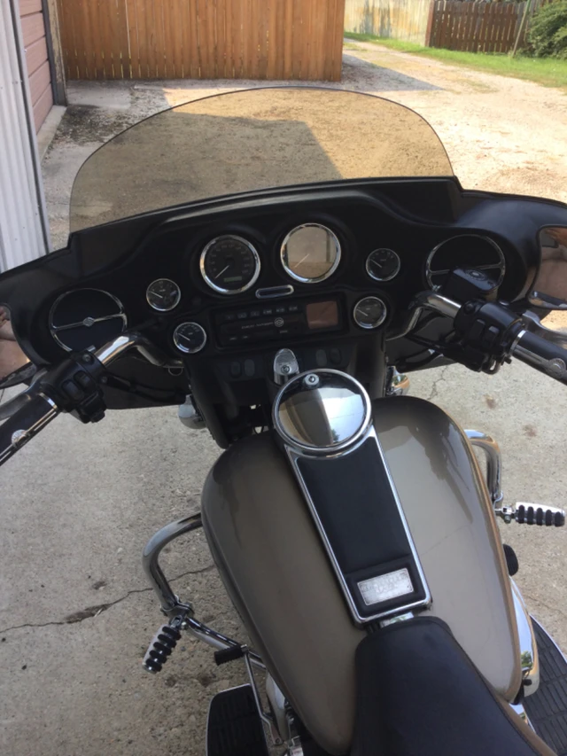 2004 Harley-Davidson, 80 000 km, dovoz Kanada — foto 4 z 5