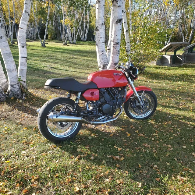 2007 Ducati, 60 000 km, dovoz Kanada — foto 2 z 4