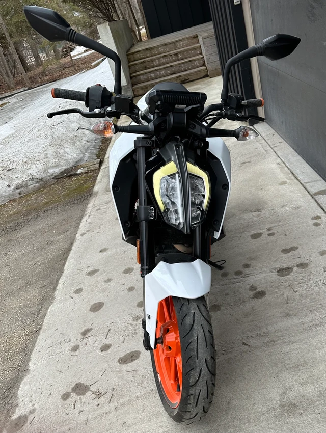 2020 KTM, 15 470 km, dovoz Kanada — foto 2 z 3