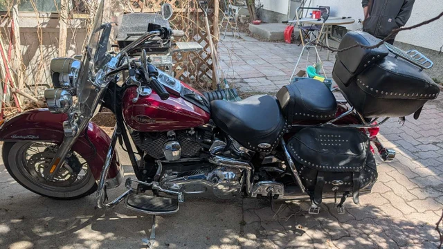 2005 Harley-Davidson, 85 000 km, dovoz Kanada — foto 2 z 5