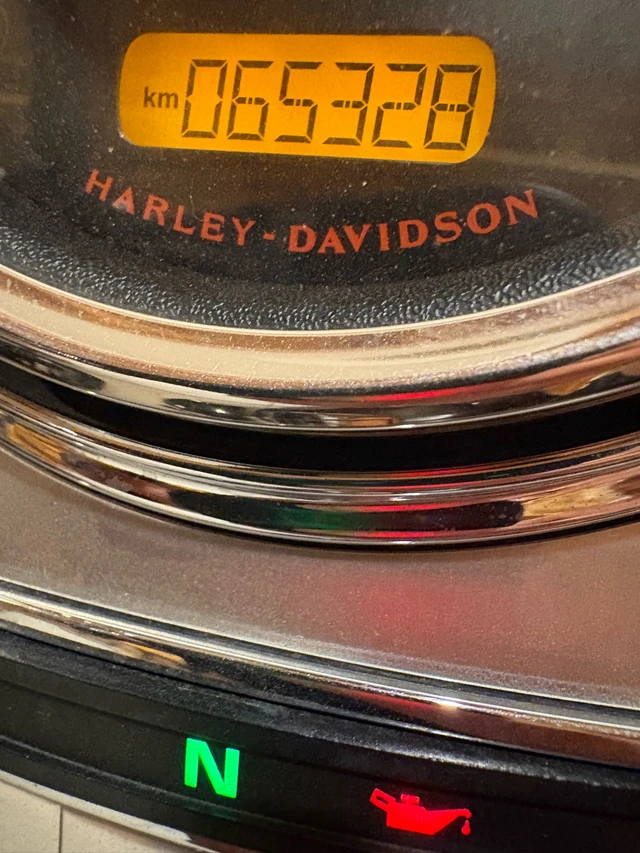 2015 Harley-Davidson, 65 000 km, dovoz Kanada — foto 4 z 5