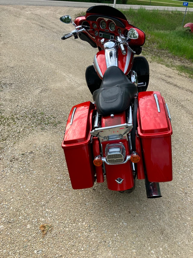 2007 Harley-Davidson, 60 000 km, dovoz Kanada — foto 3 z 5
