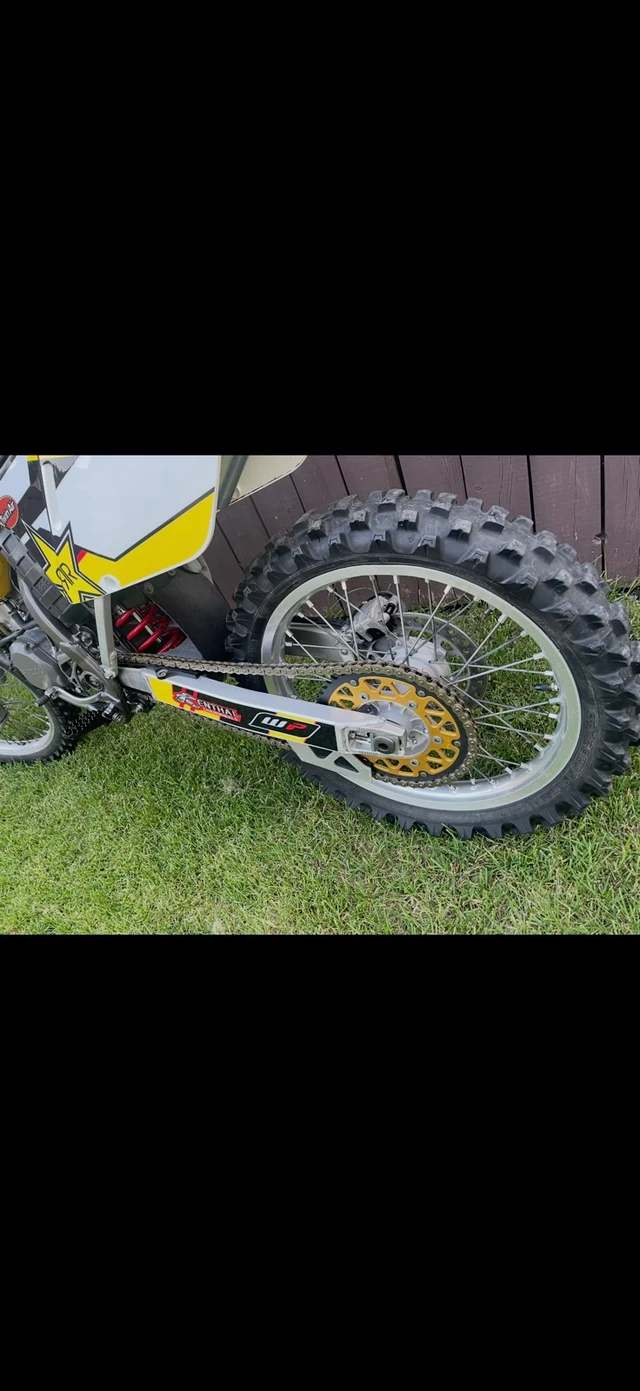 2000 Suzuki, dovoz Kanada — foto 5 z 5