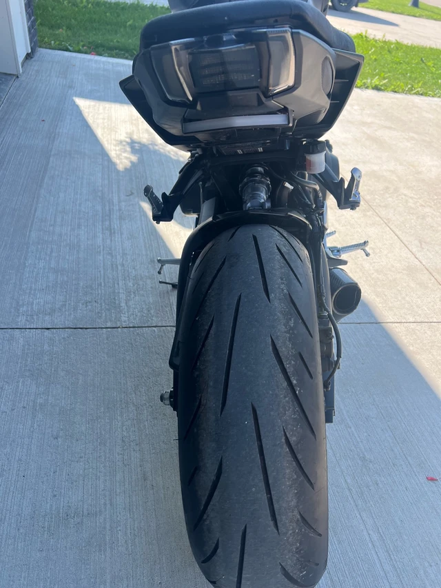 2018 Yamaha, 11 000 km, dovoz Kanada — foto 3 z 5