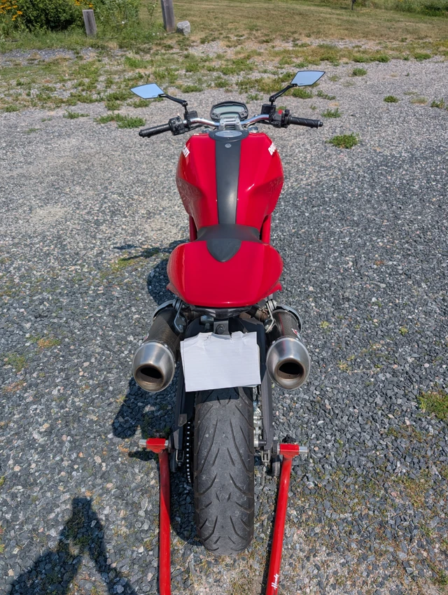 2009 Ducati, 17 384 km, dovoz Kanada — foto 3 z 5