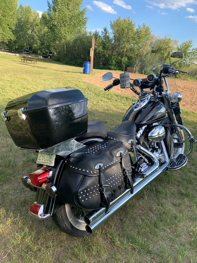 2010 Harley-Davidson, 35 000 km, dovoz Kanada — foto 2 z 4
