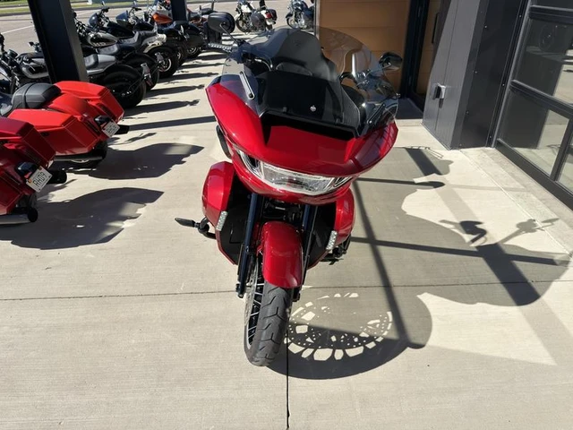 2026 Harley-Davidson, 8 296 km, dovoz Kanada — foto 4 z 5