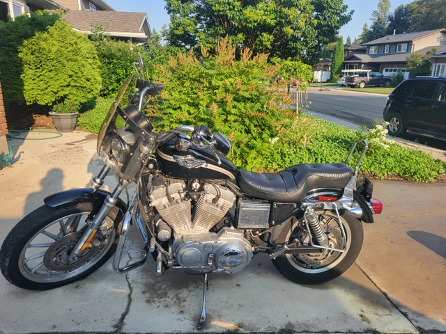 2003 Harley-Davidson, 8 674 km, dovoz Kanada — foto 5 z 5
