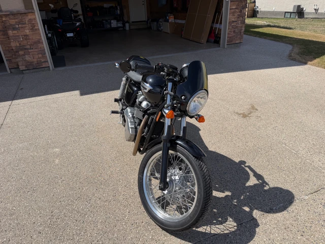 2014 Triumph, 5 835 km, dovoz Kanada — foto 2 z 5