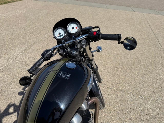 2014 Triumph, 5 835 km, dovoz Kanada — foto 5 z 5