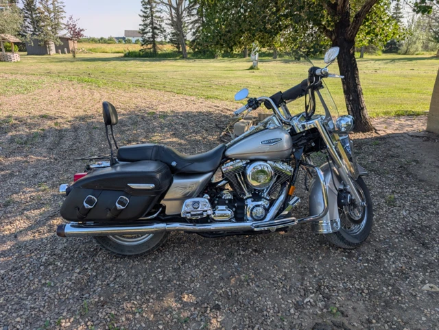2007 Harley-Davidson, 53 108 km, dovoz Kanada — foto 2 z 5