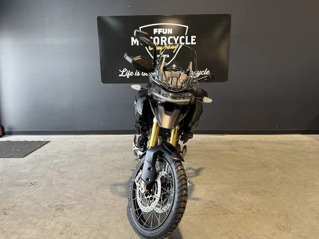 2026 Triumph, dovoz Kanada — foto 3 z 4