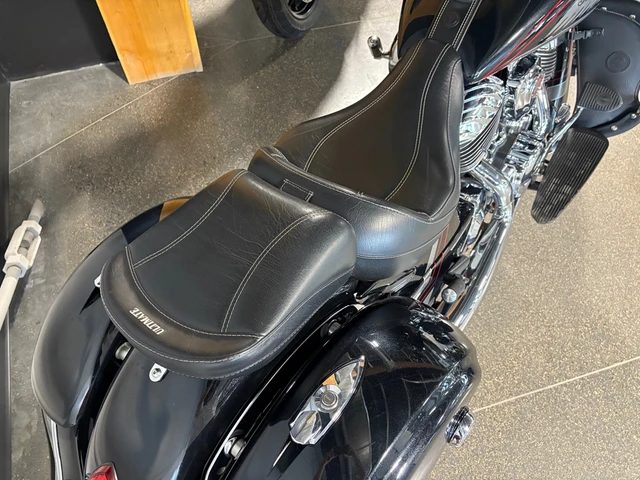 2018 Indian, 21 659 km, dovoz Kanada — foto 4 z 5