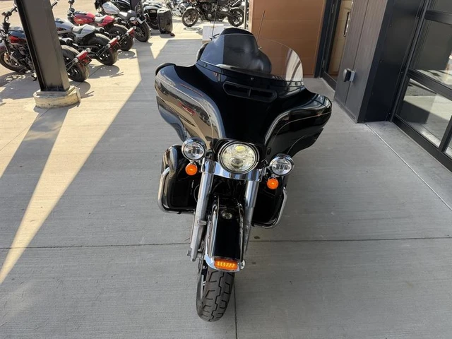 2016 Harley-Davidson, 78 083 km, dovoz Kanada — foto 4 z 5