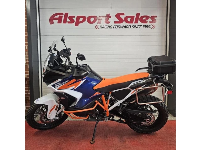 2022 KTM, 9 746 km, dovoz Kanada — foto 2 z 5