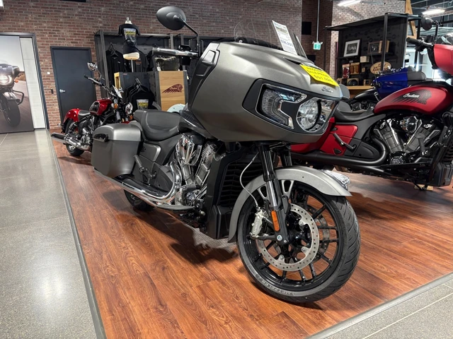 2024 Indian, dovoz Kanada — foto 2 z 5