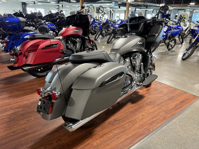 2024 Indian, dovoz Kanada — foto 3 z 5
