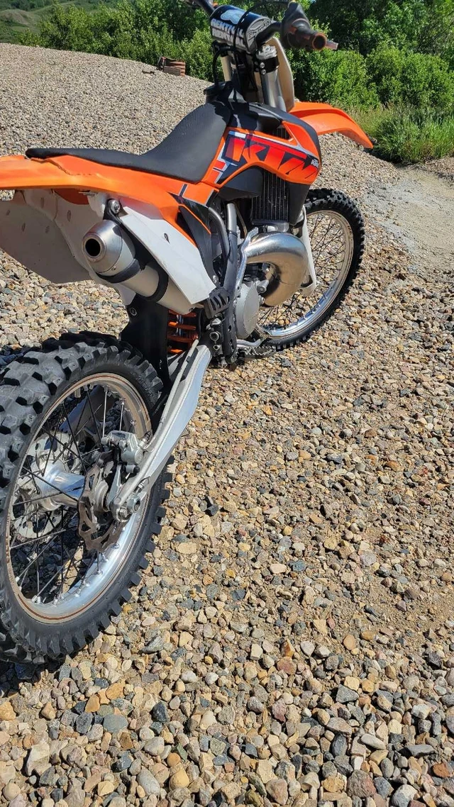 2014 KTM, dovoz Kanada — foto 3 z 5