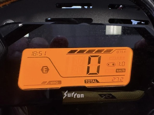 2023, 272 km, dovoz Kanada — foto 3 z 5