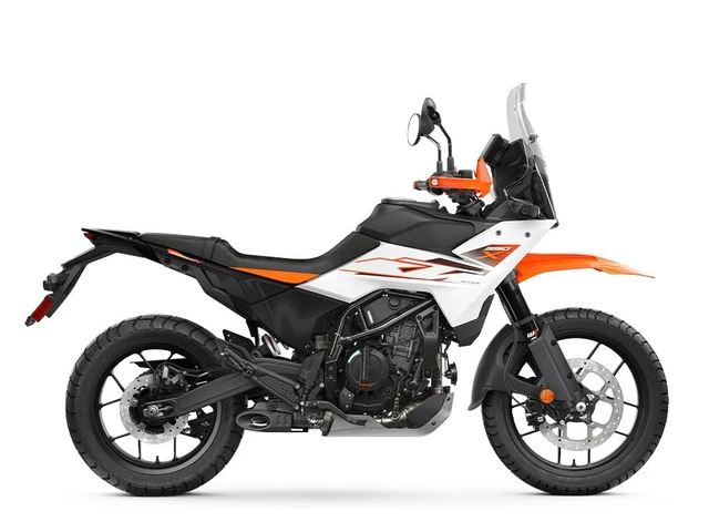 2026 KTM, dovoz Kanada — foto 3 z 5