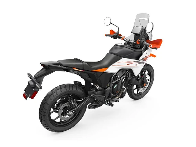 2026 KTM, dovoz Kanada — foto 4 z 5