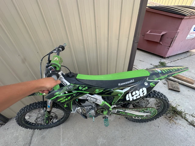Dirt Bike, dovoz Kanada — foto 4 z 4
