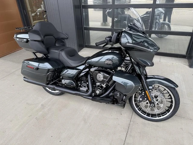 2026 Harley-Davidson, 10 km, dovoz Kanada — foto 3 z 5