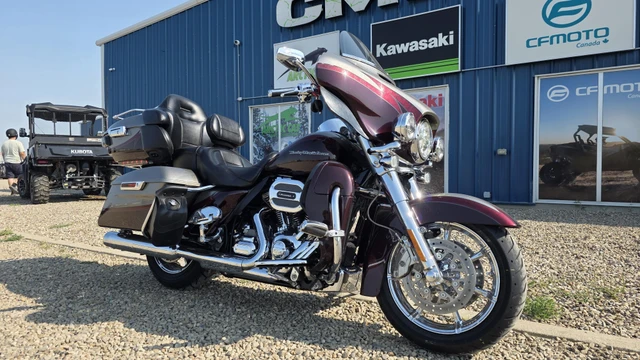 2015 Harley-Davidson, 83 872 km, dovoz Kanada — foto 2 z 5