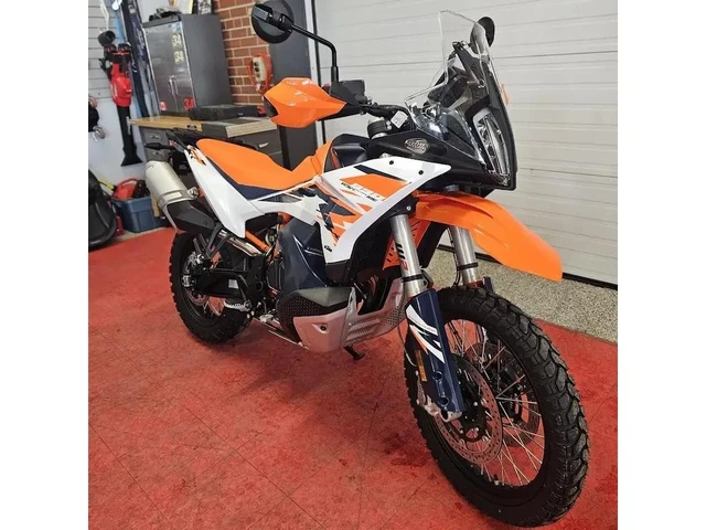 2026 KTM, dovoz Kanada — foto 5 z 5