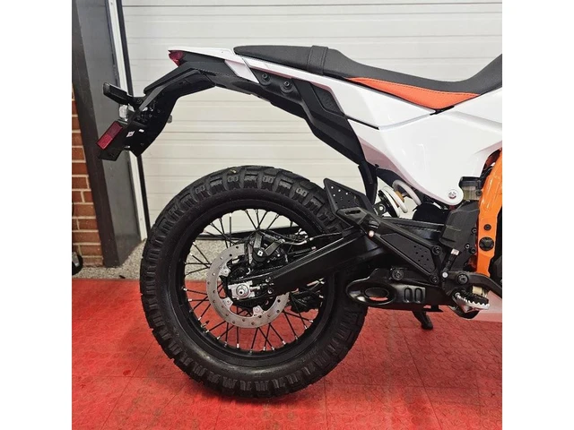 2026 KTM, dovoz Kanada — foto 3 z 5